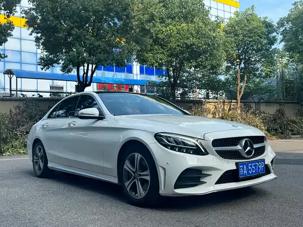 Mercedes-Benz C-Class 2019