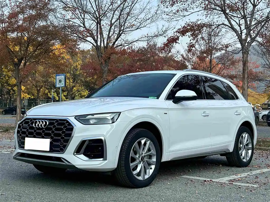 Audi Q5L 2022
