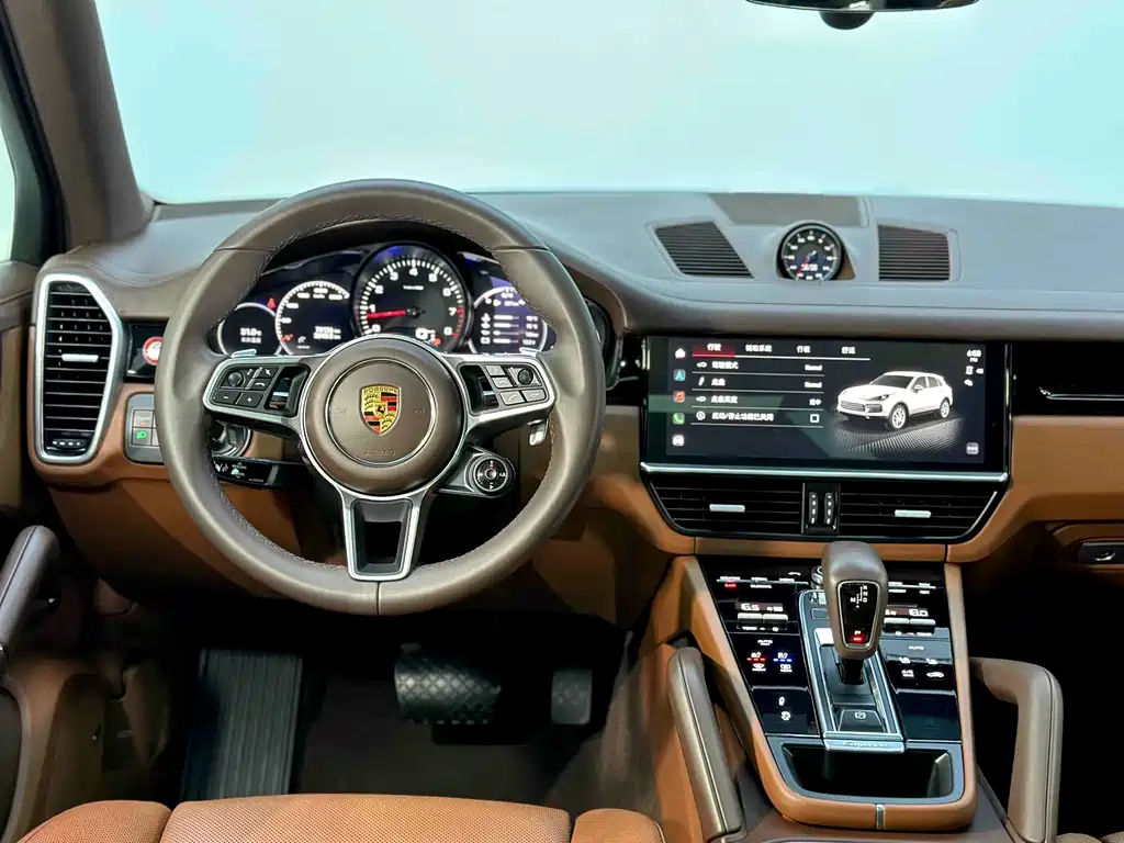 Porsche Cayenne 2022 — фото 14