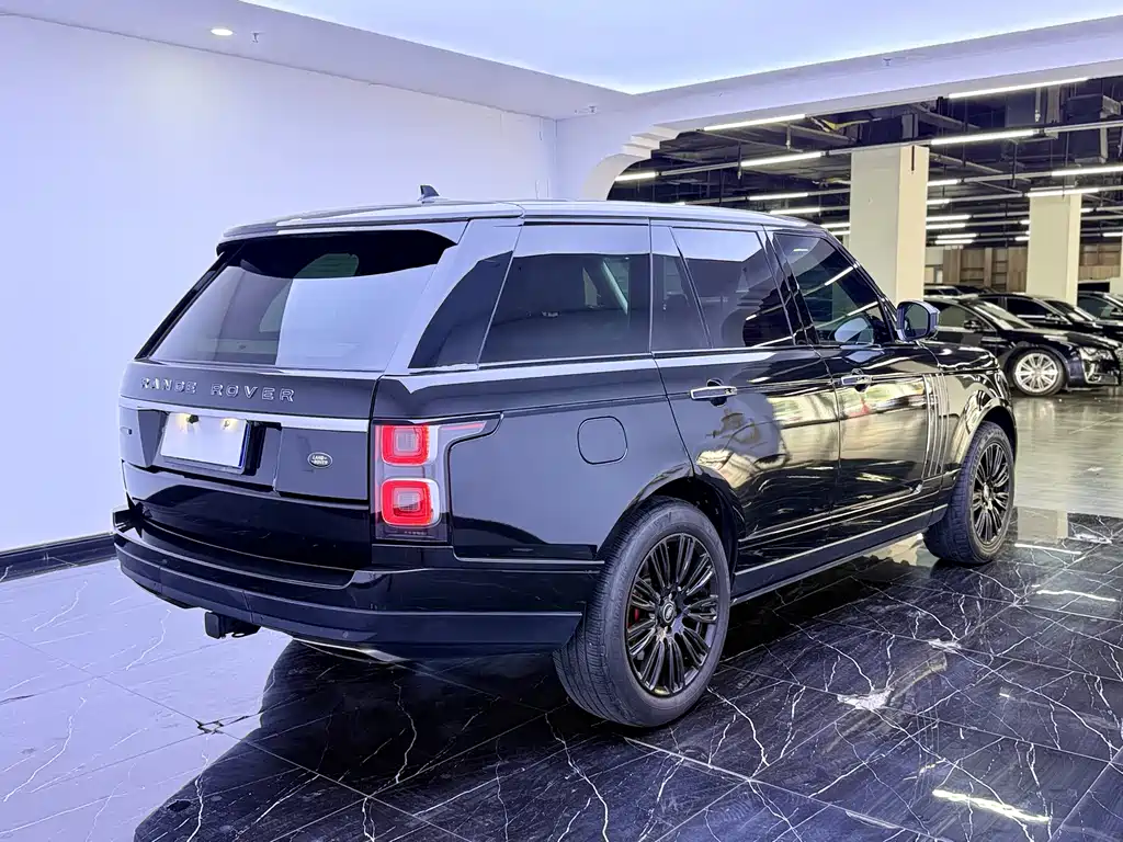 Land Rover Range Rover 2017 — фото 23