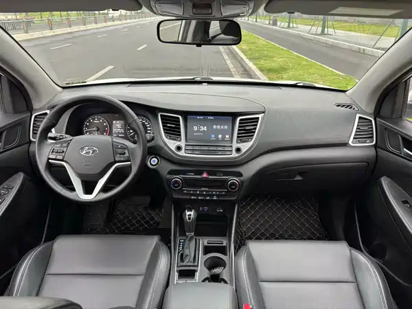 Hyundai Tucson 2015
