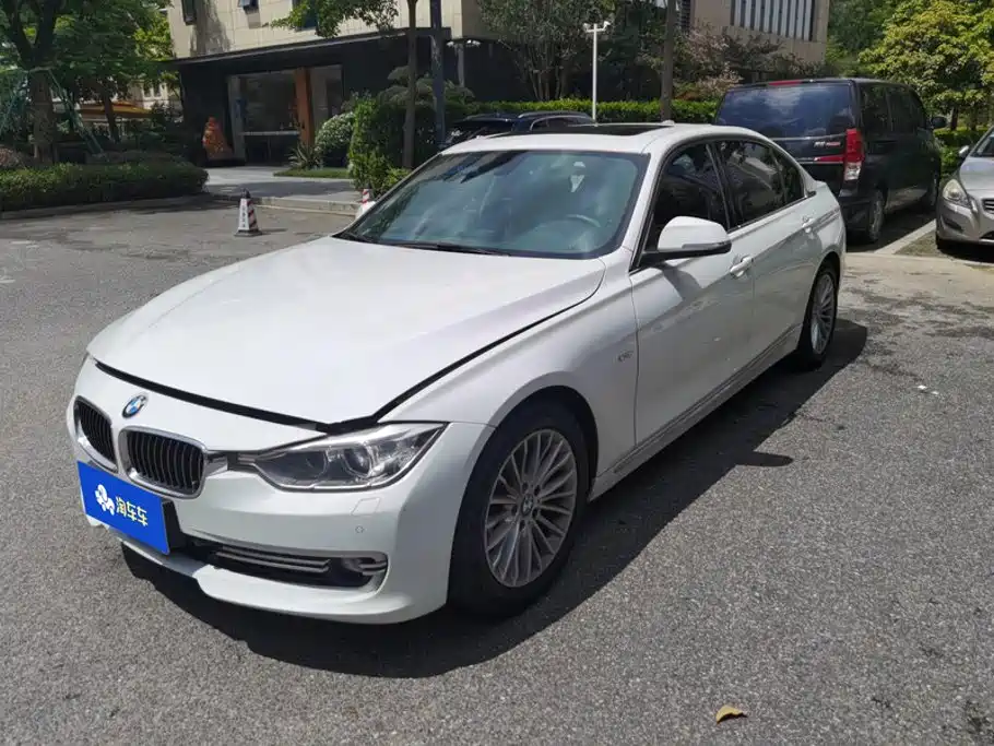 BMW 3 Series 2015