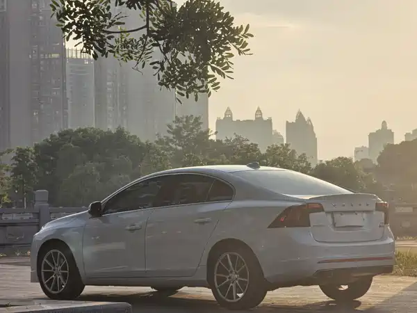 Volvo S60 2017