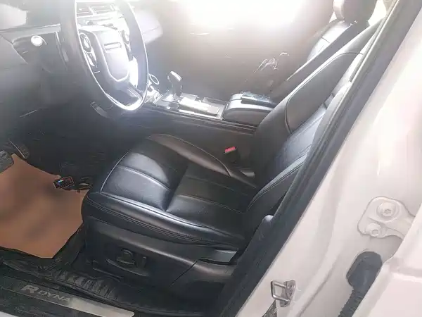 Land Rover Range Rover Evoque 2020