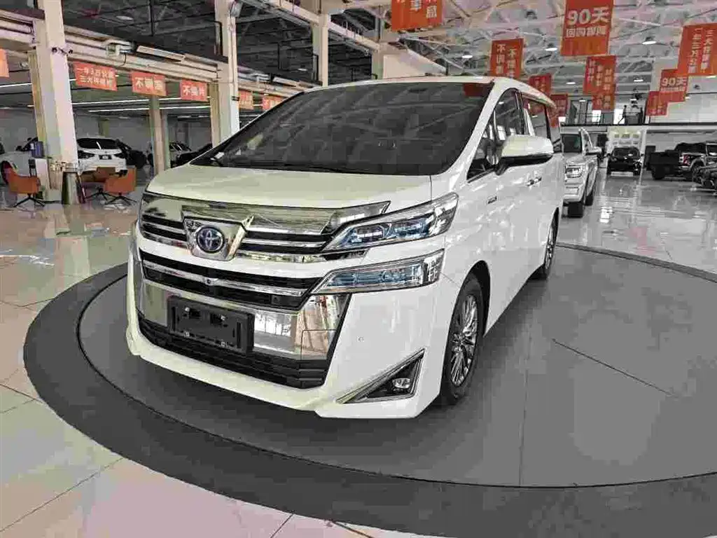 Toyota Vellfire 2020 — фото 1