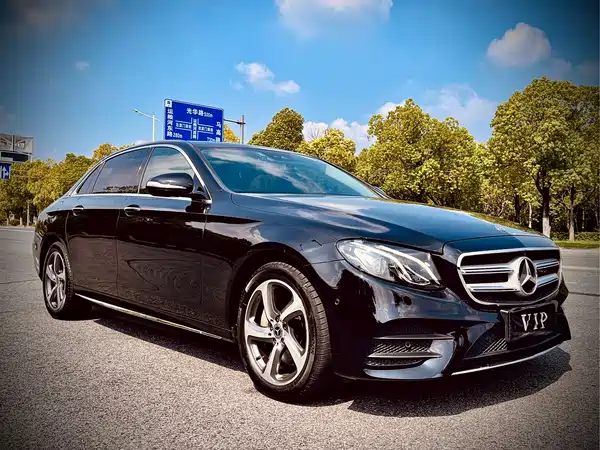 Mercedes-Benz E-Class 2016