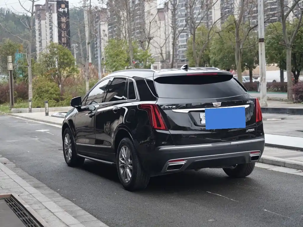 Cadillac XT5 2022 — фото 9