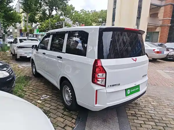 Wuling Hongguang PLUS 2026