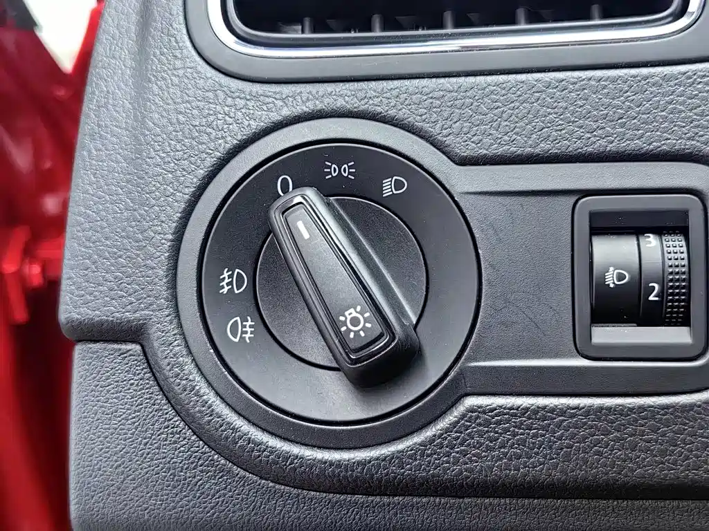 Volkswagen Polo 2019 — фото 21