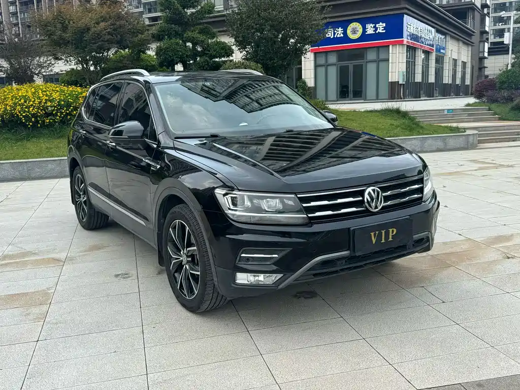 Volkswagen Tiguan L 2020