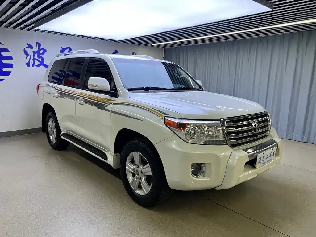 Toyota Land Cruiser 2015