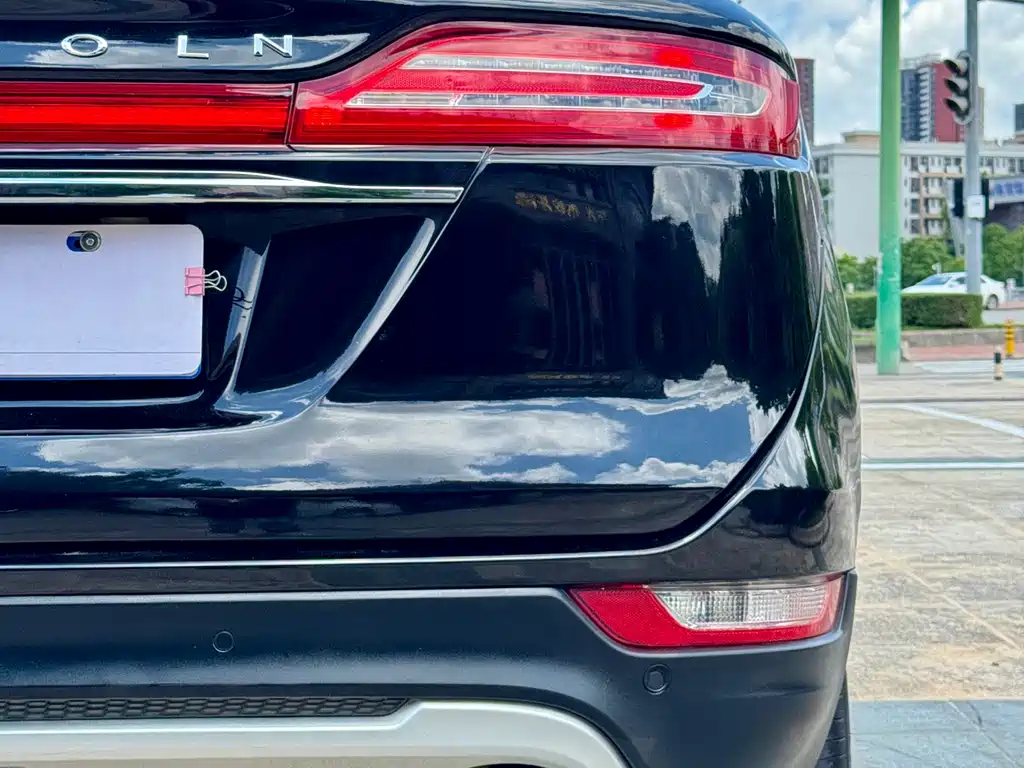 Lincoln MKC 2019 — фото 13
