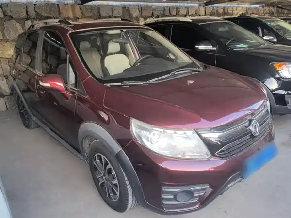 Dongfeng Jingyi XV 2016