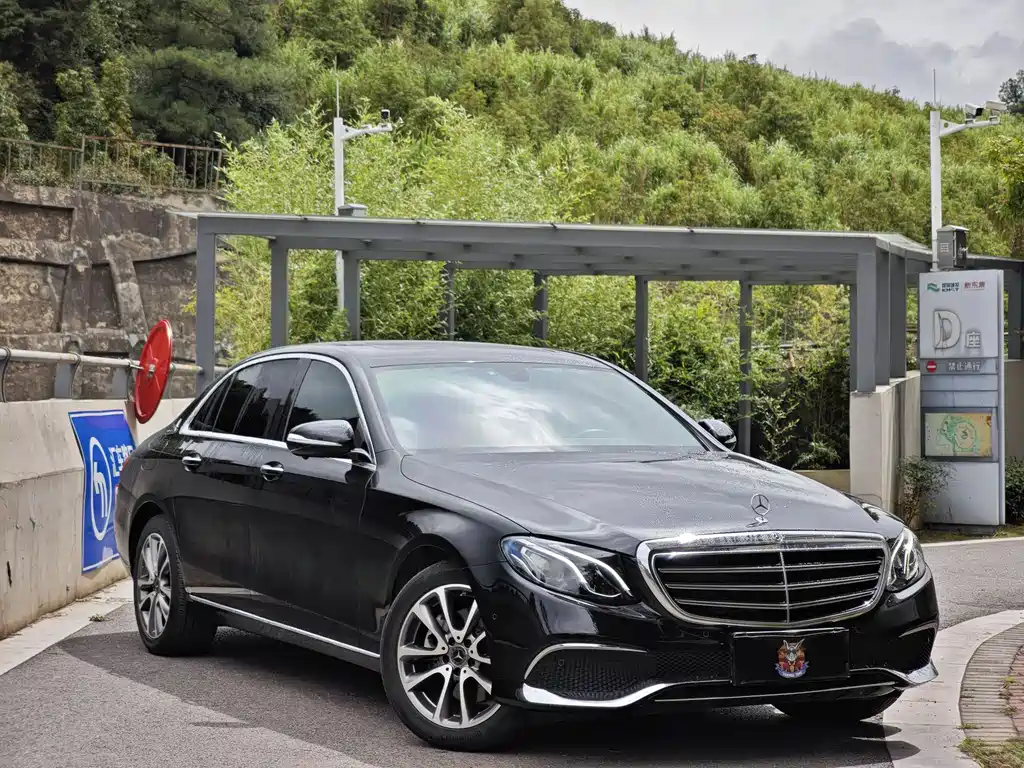 Mercedes-Benz E-Class 2019