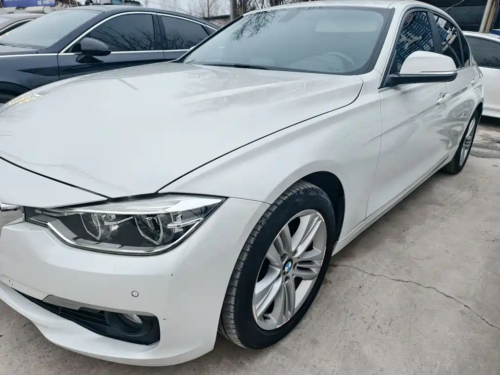BMW 3 Series 2018 — фото 2