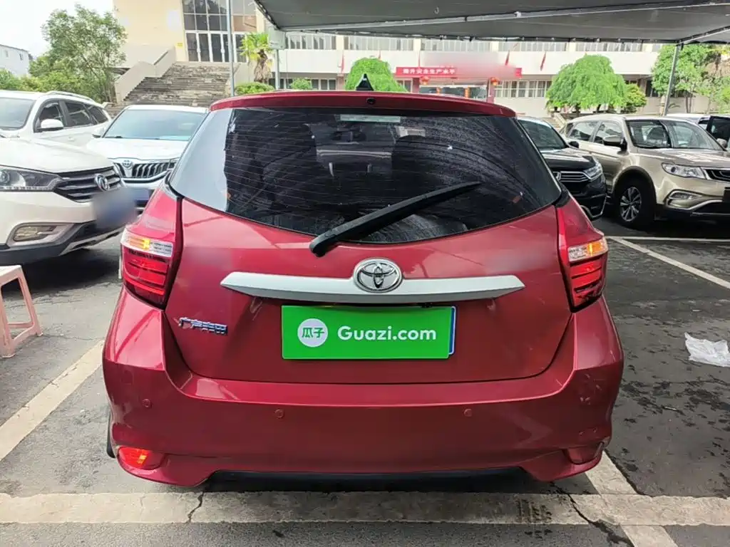 Toyota Yaris L 2019