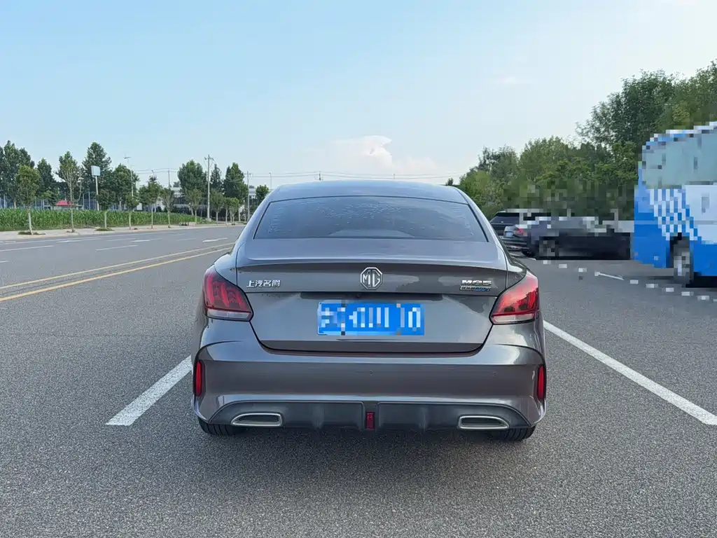MG MG5 2022