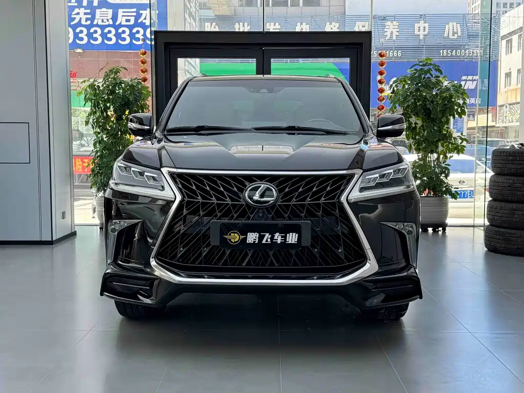 Lexus LX 2019 — фото 2