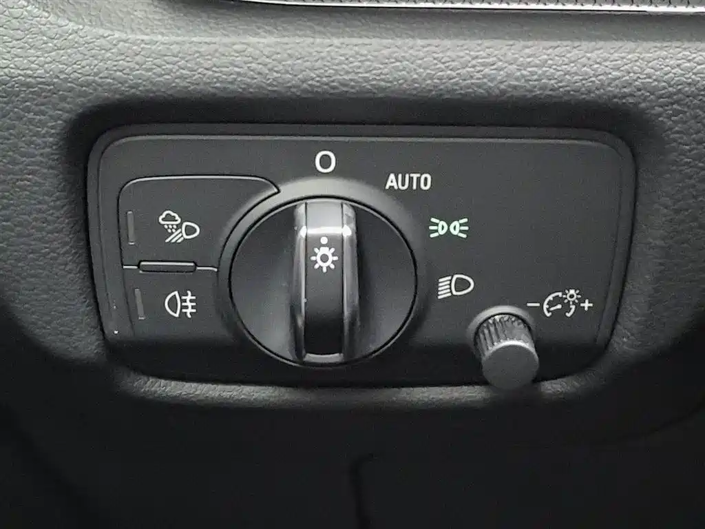 Audi A3 2020 — фото 21