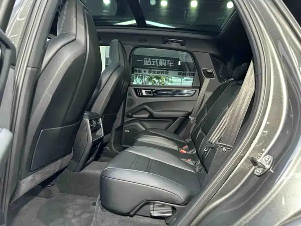 Porsche Cayenne 2019