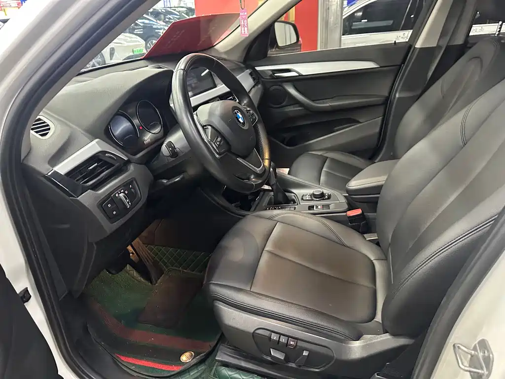 BMW X1 2019 — фото 13