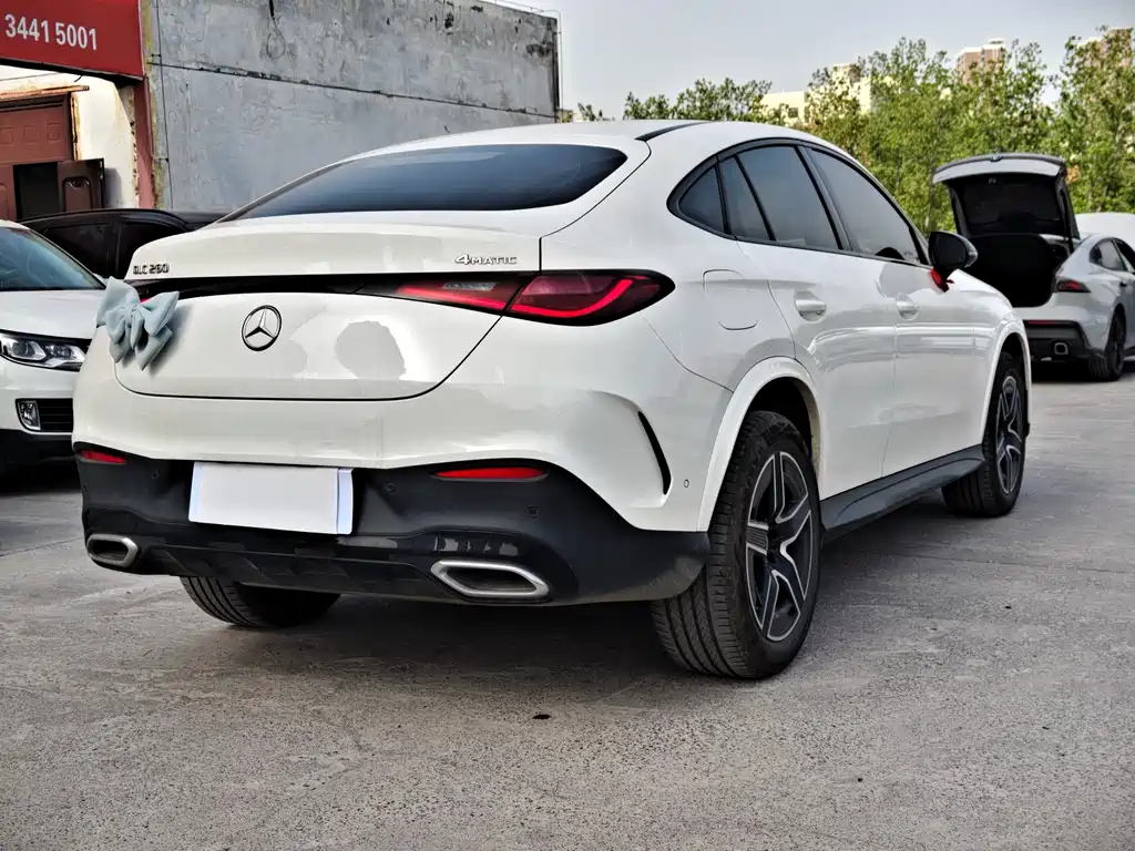 Mercedes-Benz GLC Coupe 2024 — фото 15