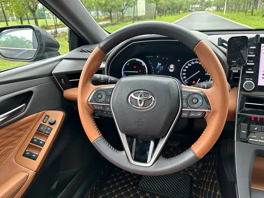 Toyota Avalon 2021 — фото 10