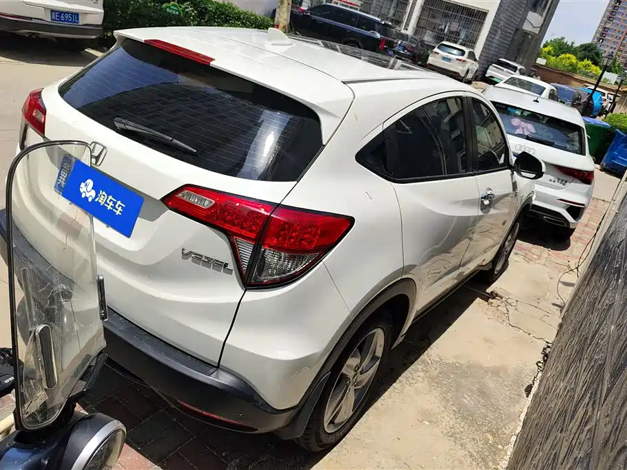 Honda Vezel 2020 — фото 3
