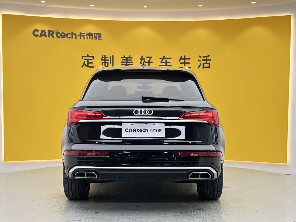 Audi Q5L 2021 — фото 30