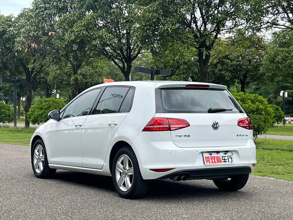 Volkswagen Golf 2014