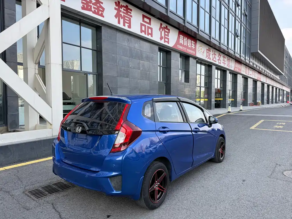Honda Fit 2016 — фото 13