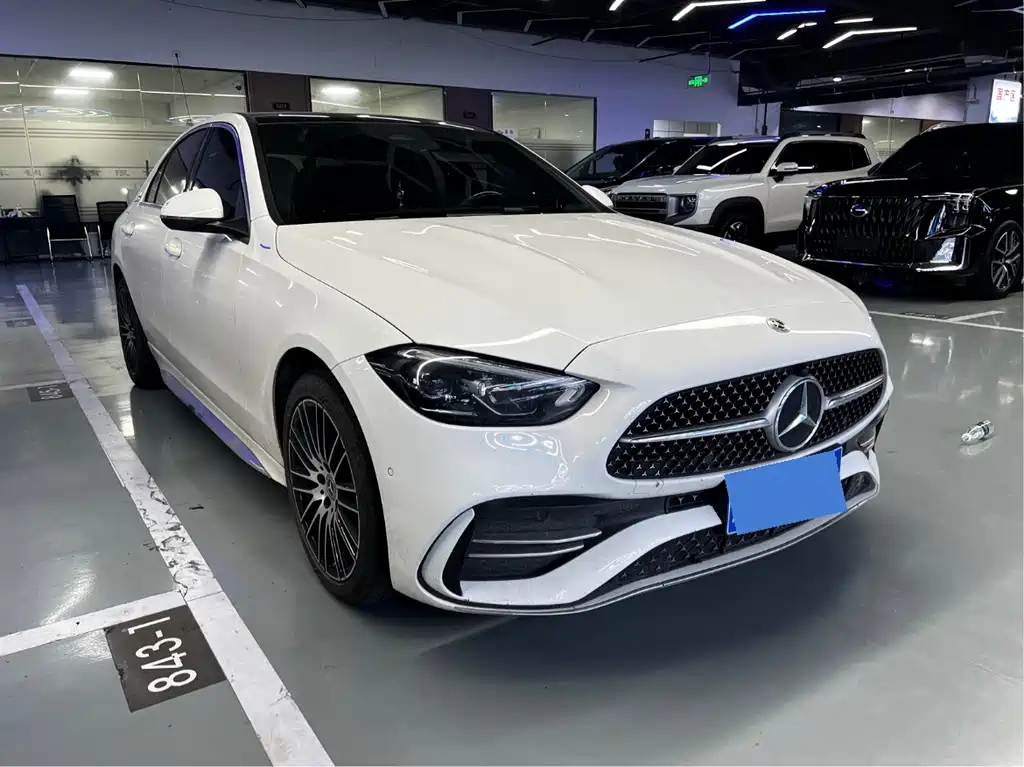 Mercedes-Benz C-Class 2022