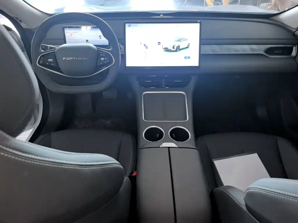 Dongfeng Xinghai S7 2025 — фото 10