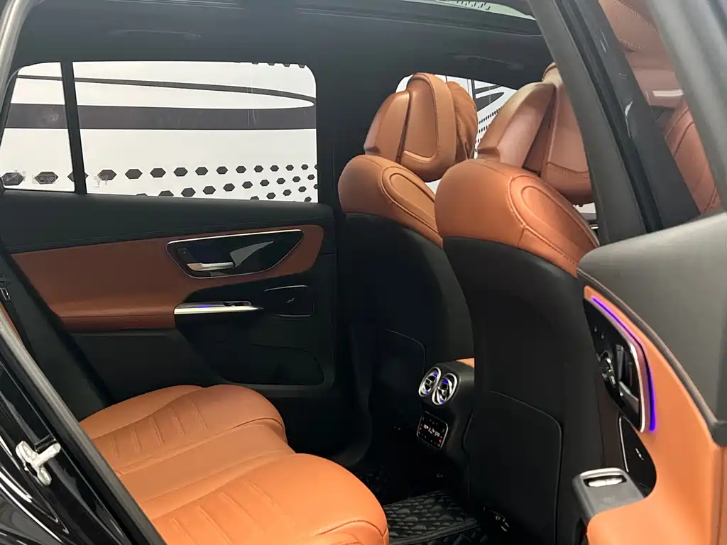 Mercedes-Benz GLC 2023 — фото 10