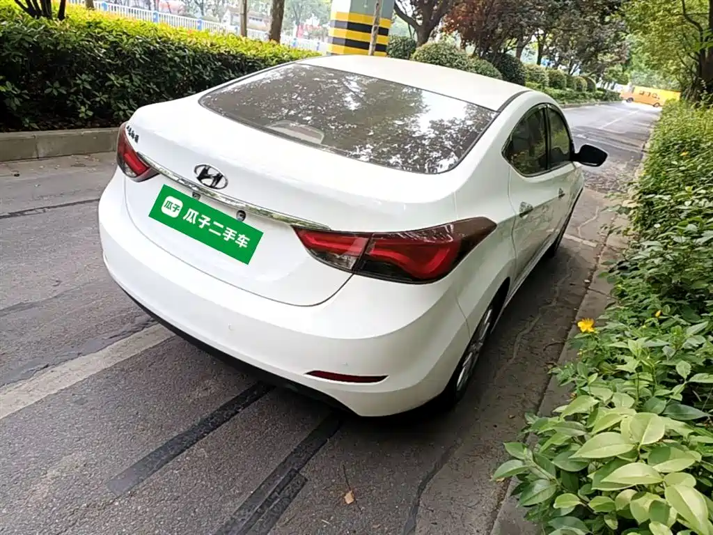 Hyundai Elantra Langdong 2016 — фото 7