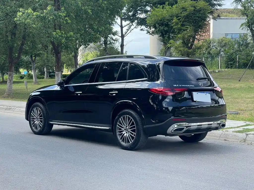 Mercedes-Benz GLC 2024
