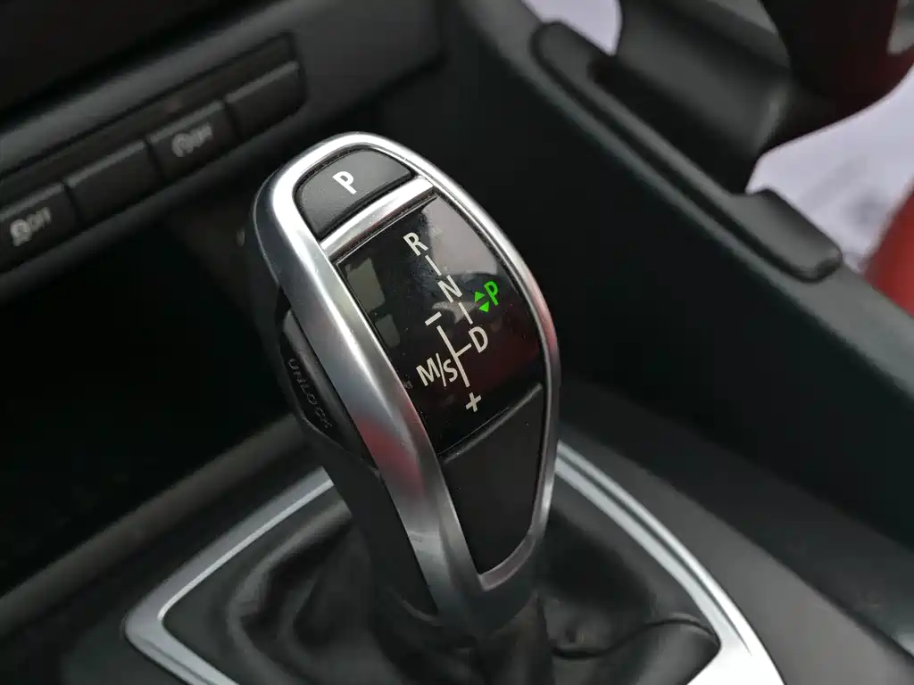 BMW X1 2013 — фото 10
