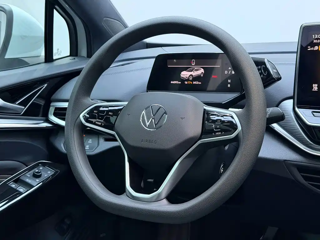 Volkswagen ID 4 CROZZ 2023 — фото 10