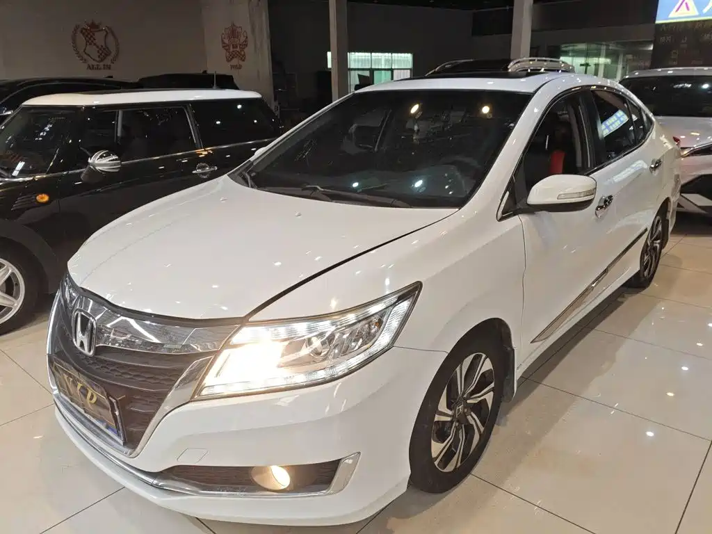 Honda Crider 2017