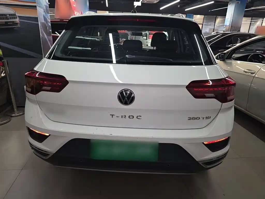 Volkswagen T-Roc 2023