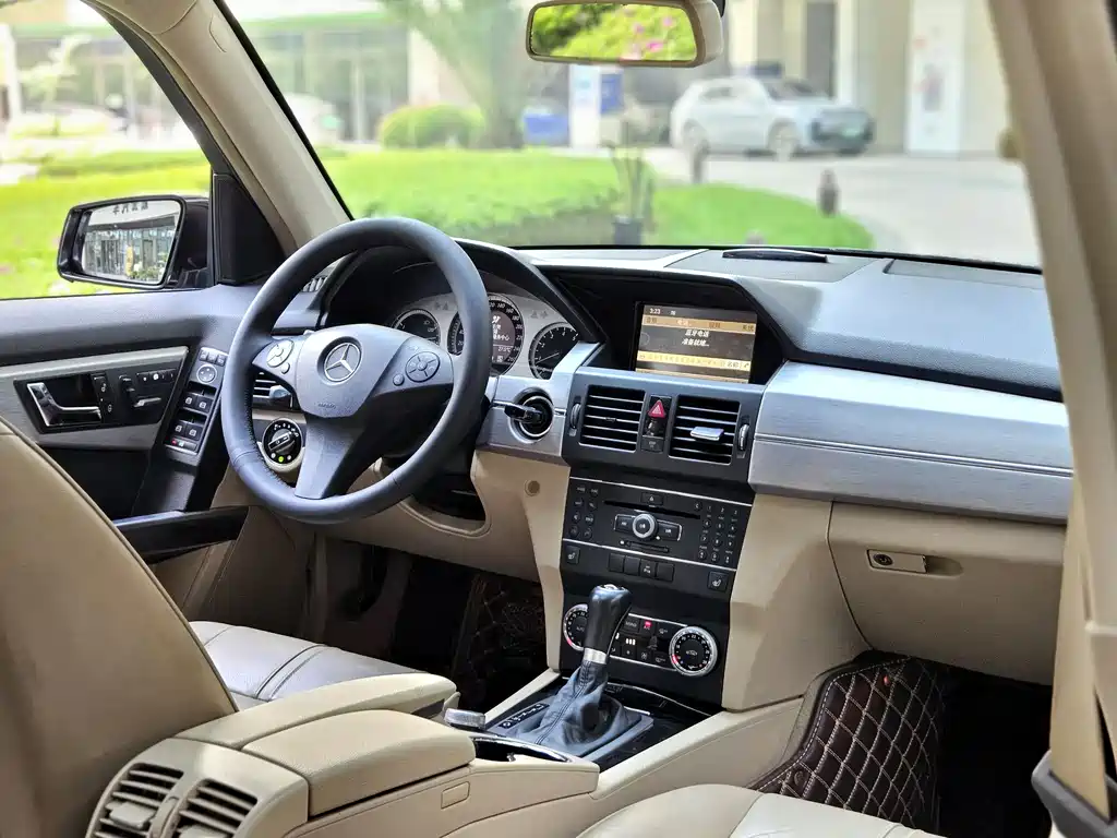 Mercedes-Benz GLK-Class 2009 — фото 15