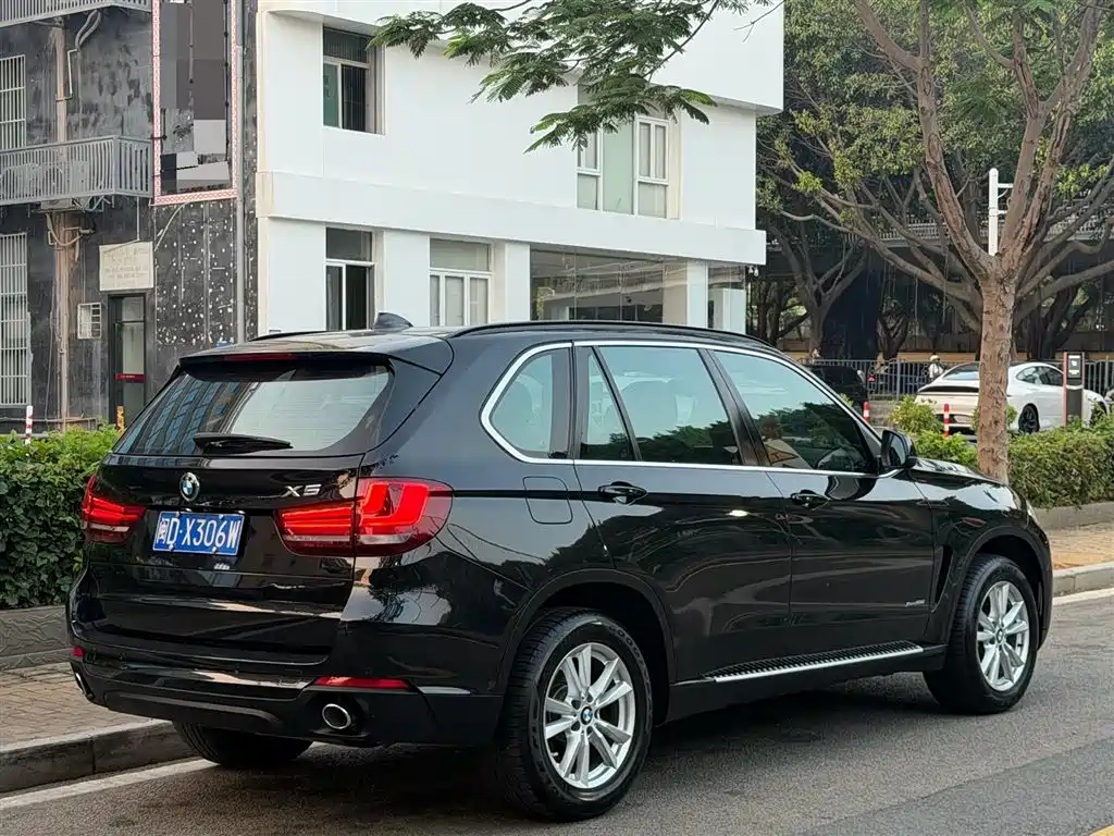 BMW X5 2016 — фото 15