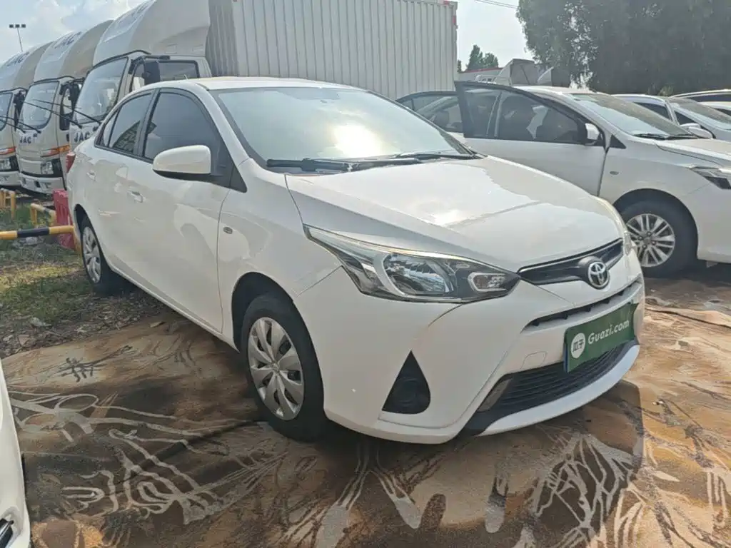 Toyota Yaris L 2019