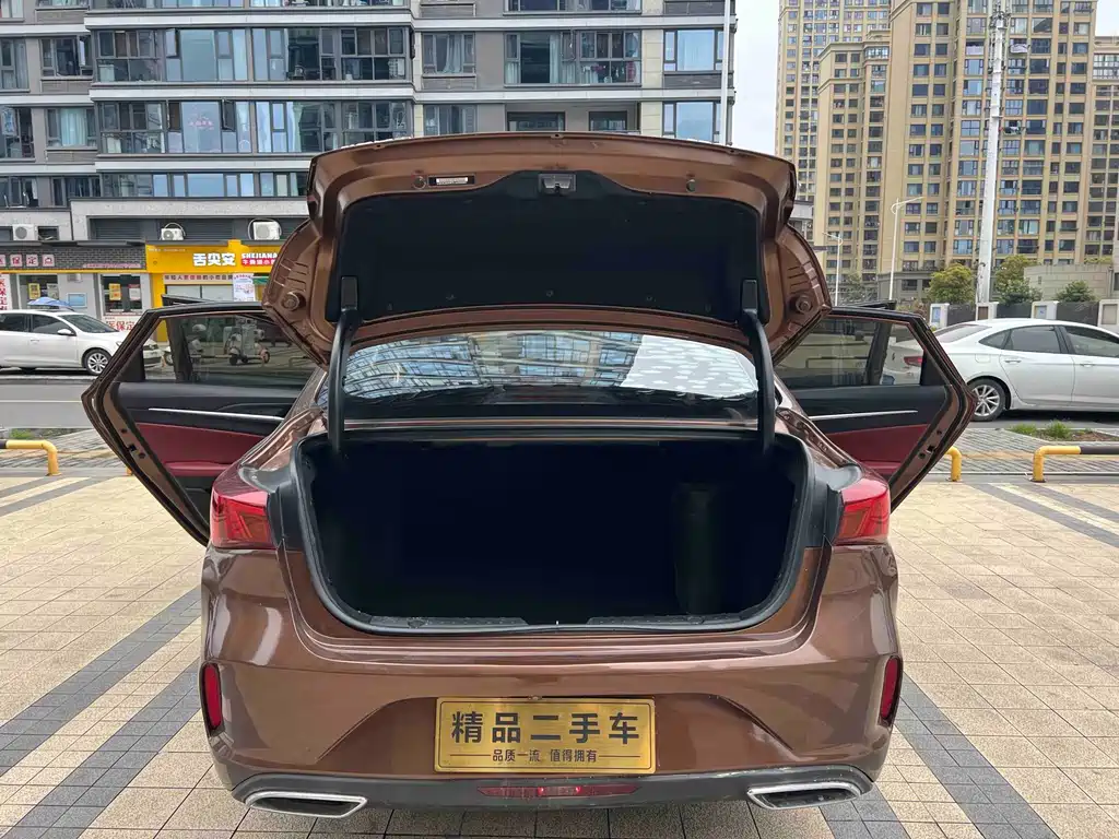Changan Escape 2020 — фото 15