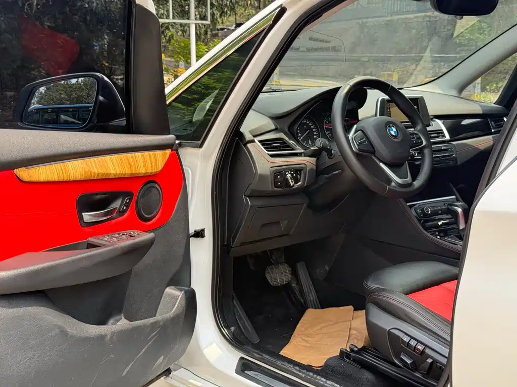 BMW 2 Series Gran Tourer 2016 — фото 4