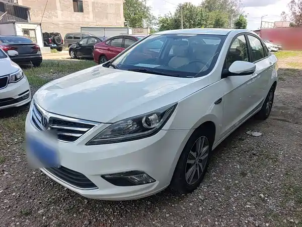Changan Eado 2017