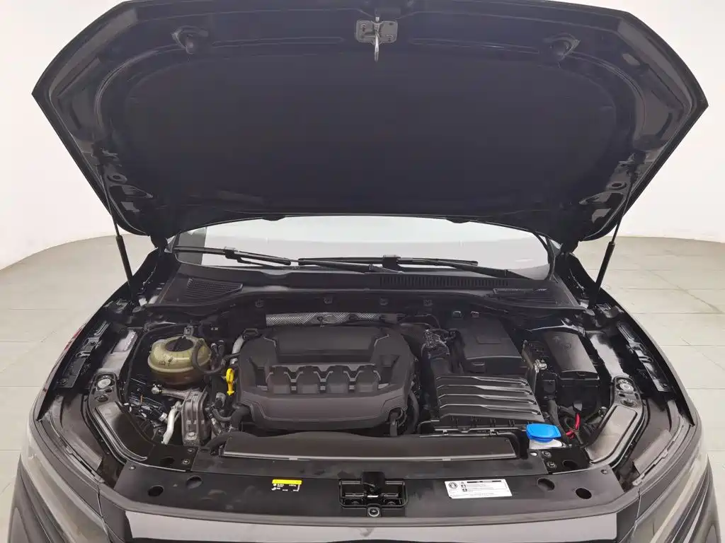 Volkswagen Passat 2024