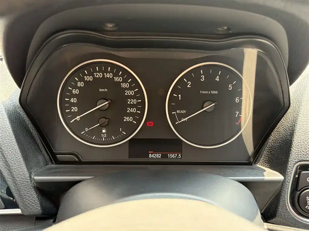 BMW 1 Series 2012 — фото 9