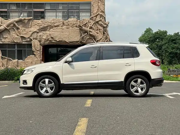 Volkswagen Tiguan 2012