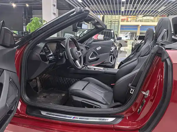 BMW Z4 2025